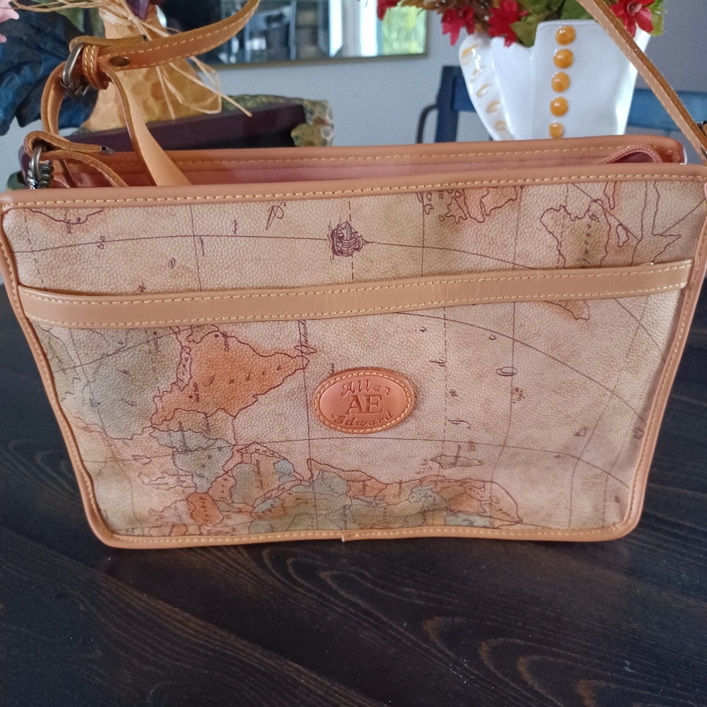SALE! $10. AE Edward Leather "World Map" Medium Cross Body Bag